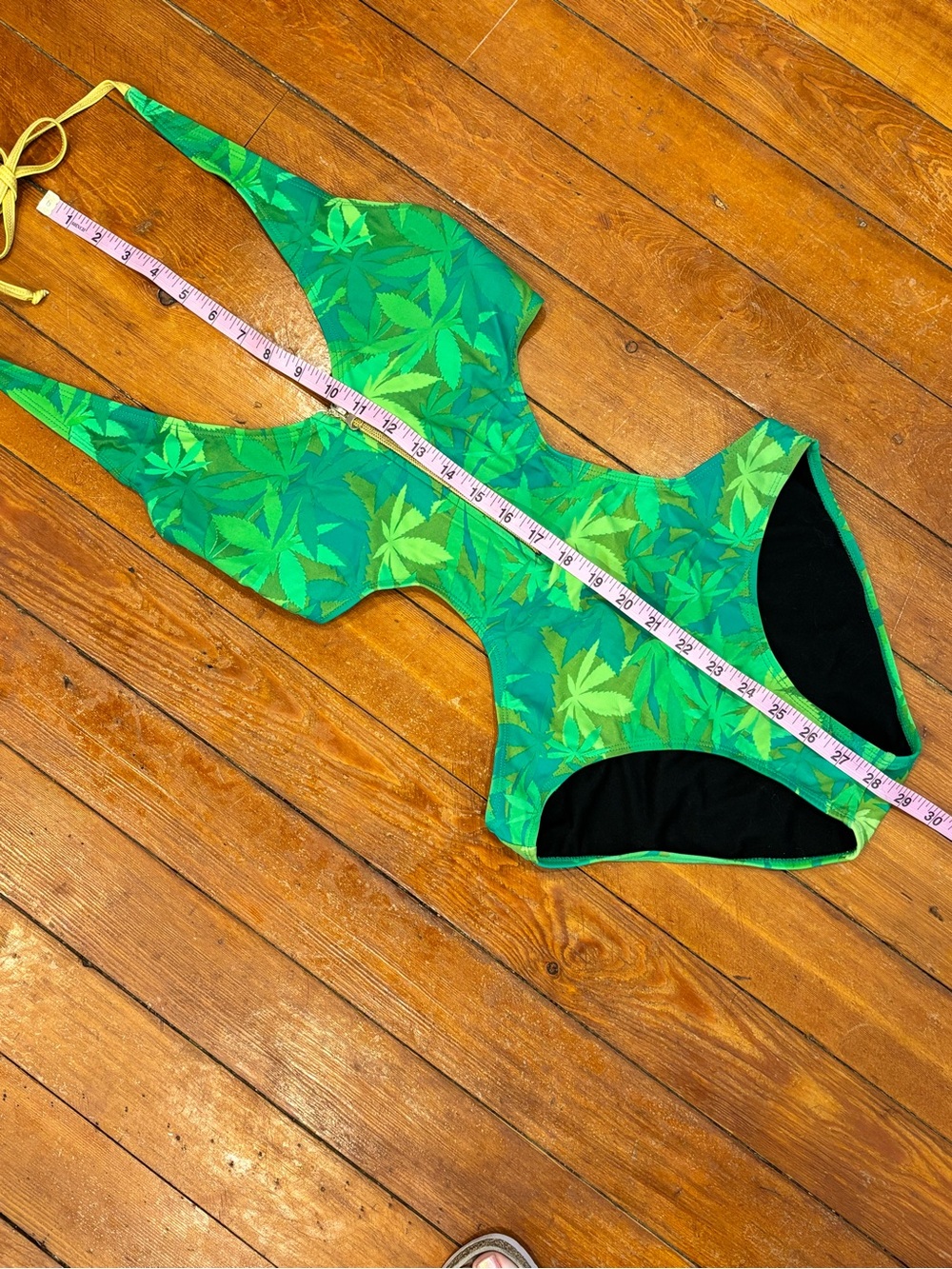 BodyRage Unique Cutout One-Piece Swimsuit Size M - Picture 6 of 9